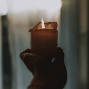 Warm candlelight atmosphere — The Melt by AuraHome